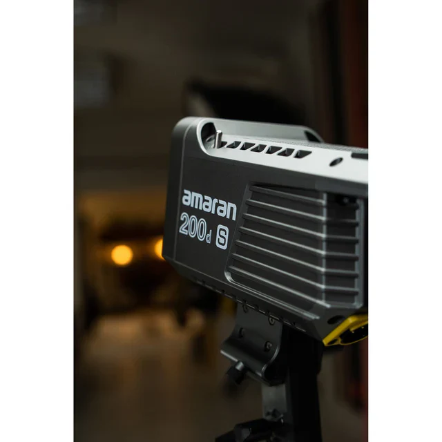 Aputure Amaran 200d S 200W 5,500K Daylight COB LED Constant Monoligh - Image 5