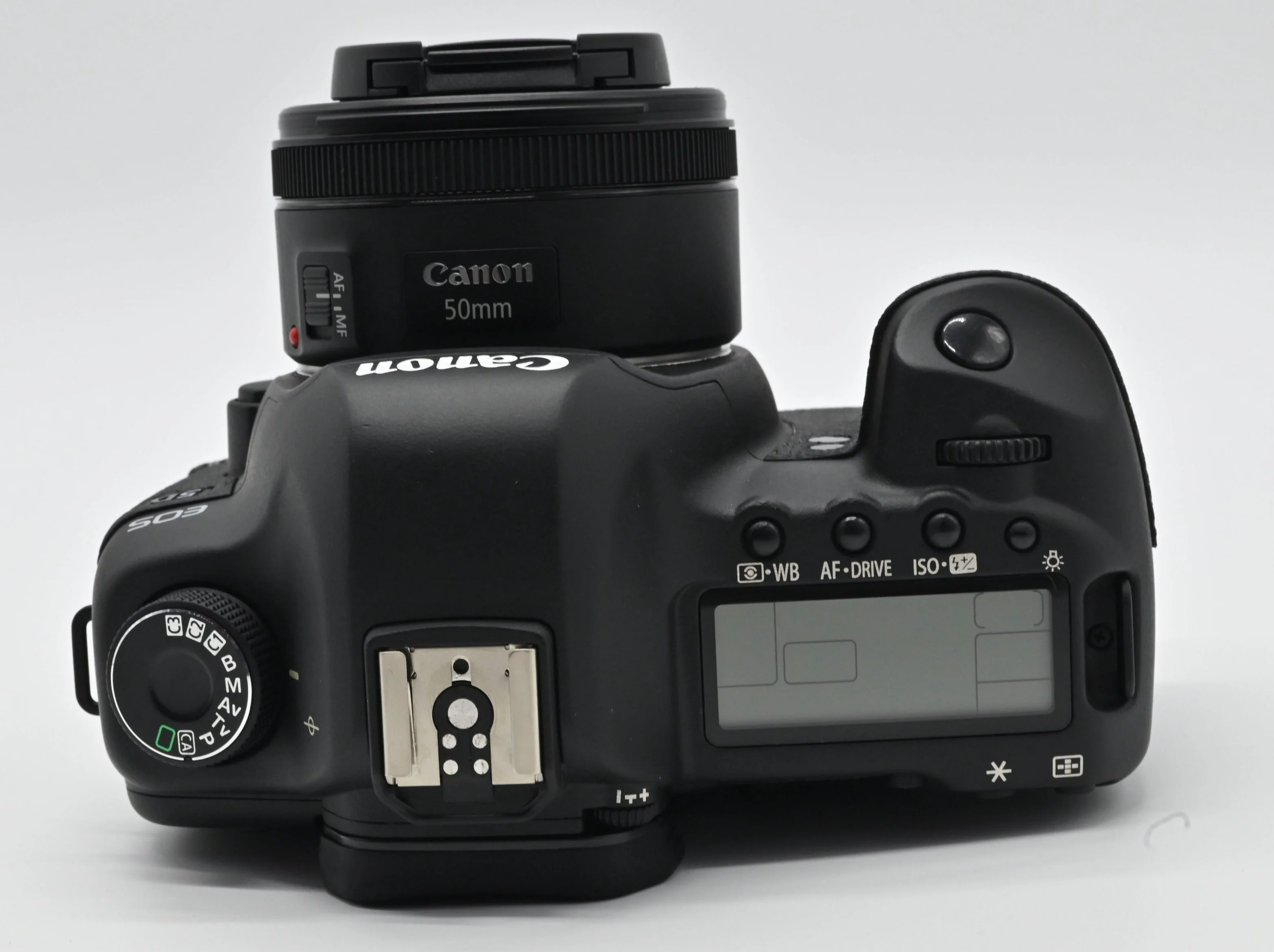 Canon 5D Mark II with 50mm lens f1:8 STM lens (Used) - Image 3