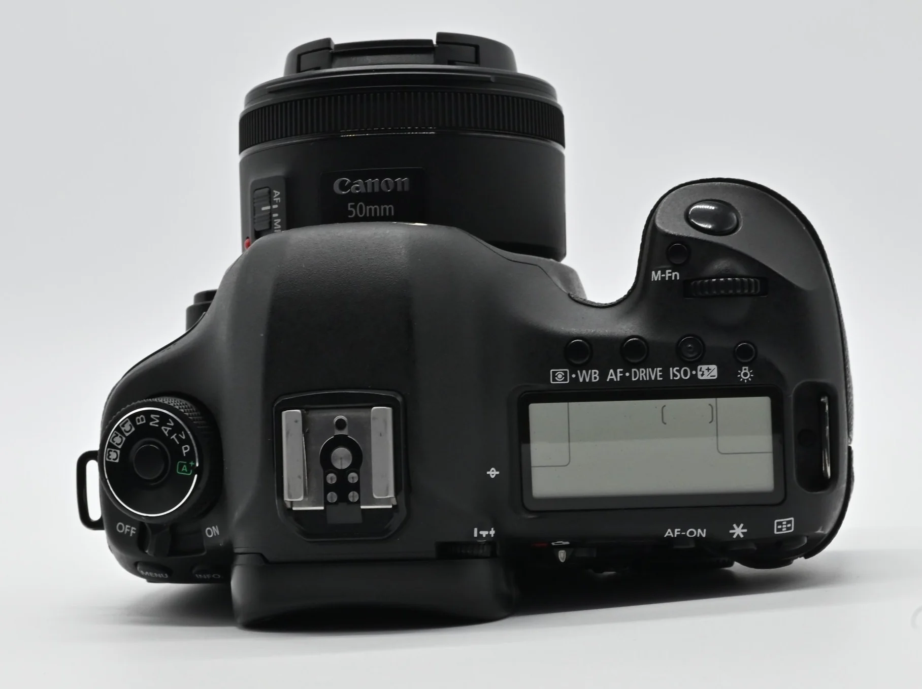 Canon 5D Mark III with 50mm f1.8 STM lens (Used) - Image 2