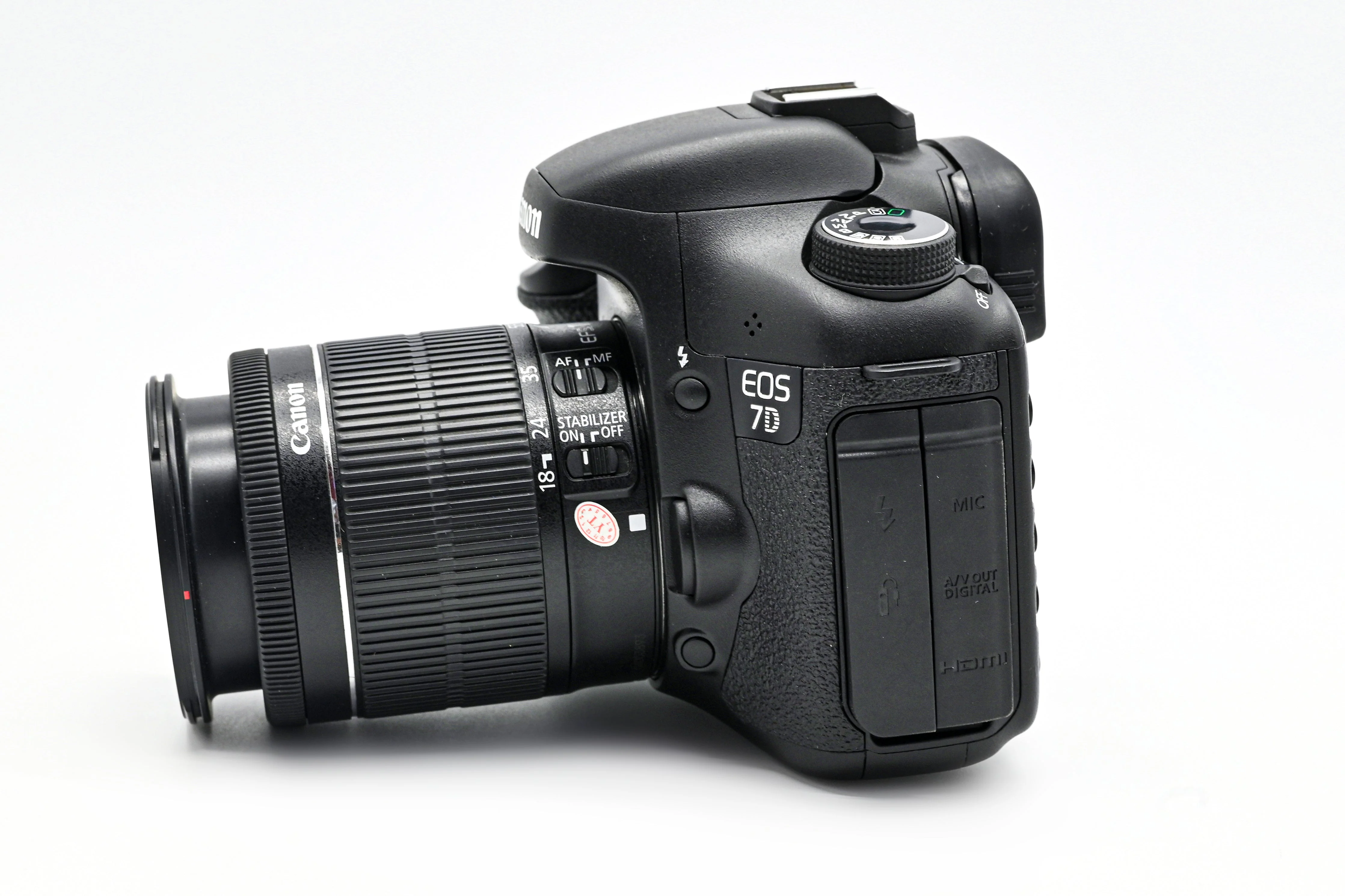 Canon 7D with 18-55mm Lens (Used) - Image 2