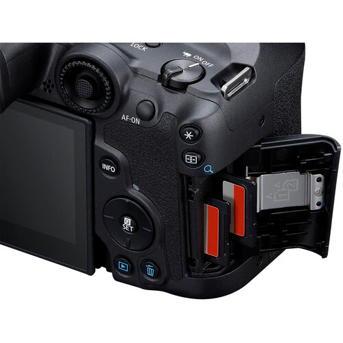 Canon EOS R7 Mirrorless Camera + 18-150mm Lens - Image 3