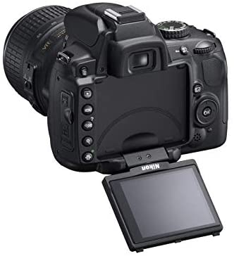 Nikon D5000 with 18-55mm Lens (camera bag included) - Image 6