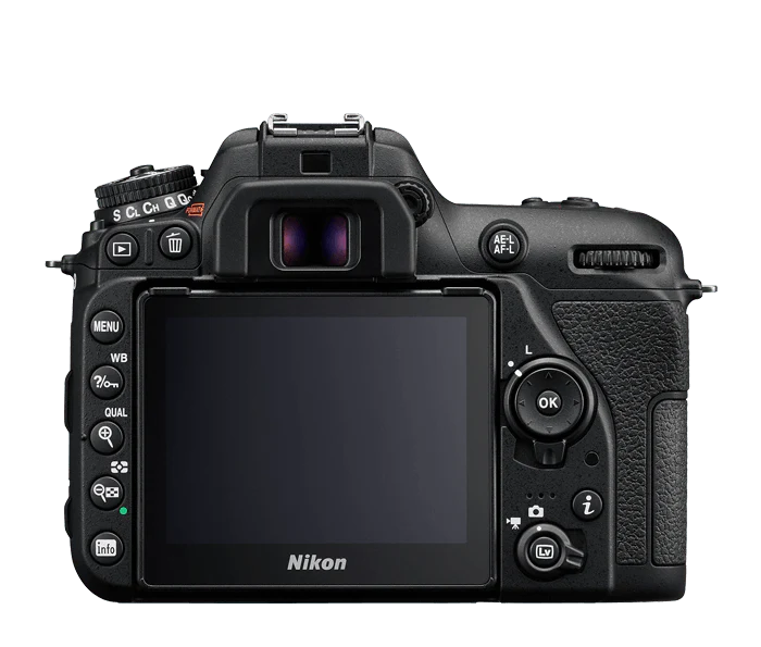 Nikon D7500 DSLR Camera with 18-140mm Lens - Image 6