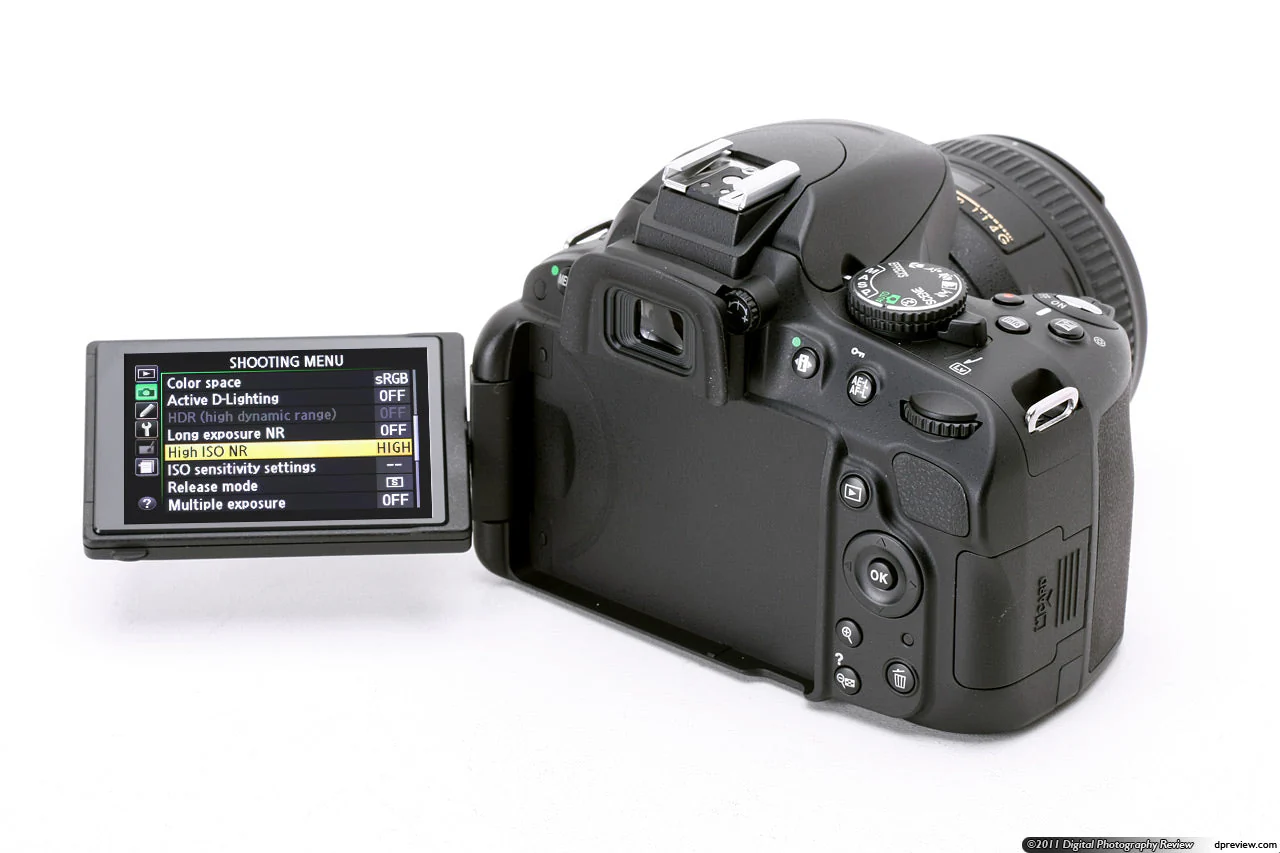 Nikon D5100 with 18-55mm VR Lens - Image 6
